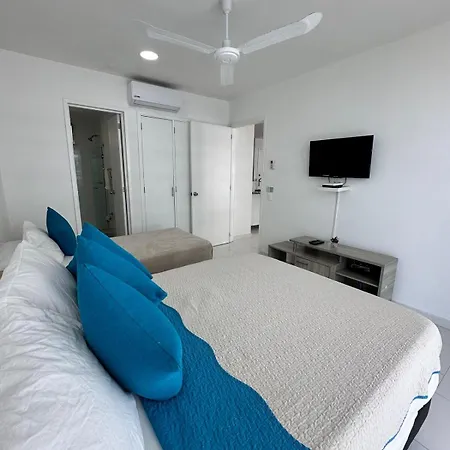 Exclusivo Con Playa Y Piscinas Morros Apartamento