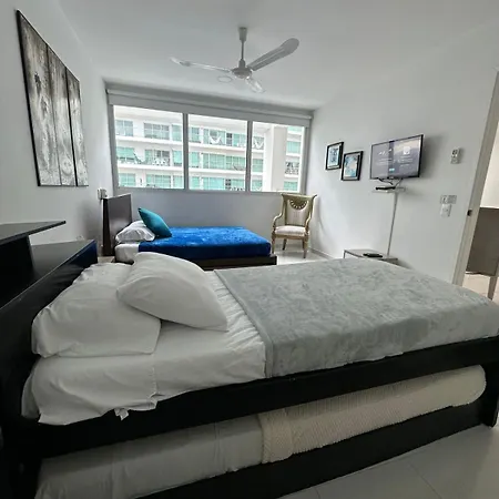 Apartamento Exclusivo Con Playa Y Piscinas Morros