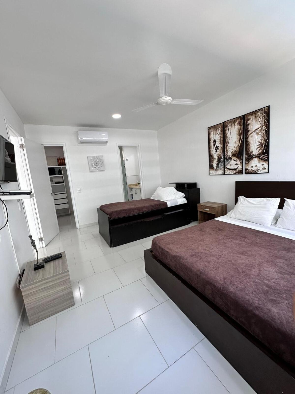 Exclusivo Con Playa Y Piscinas Morros